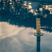 thermometer in water